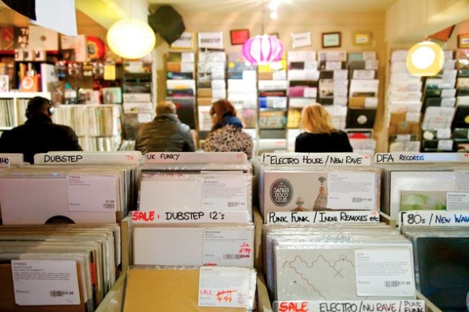 london 1179 phonica 4ec3e5866a10745ebc000061 store main new